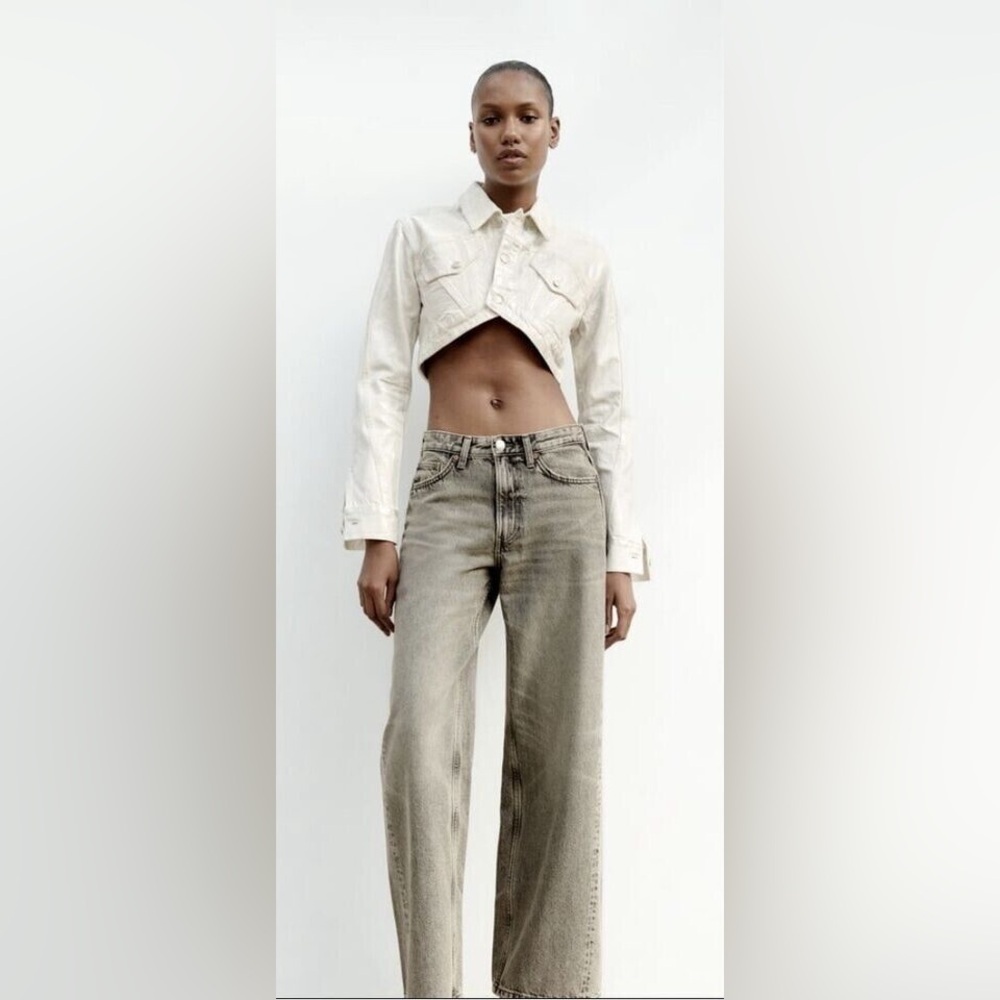 Zara White & Silver Metallic Cropped Denim Jacket size xs